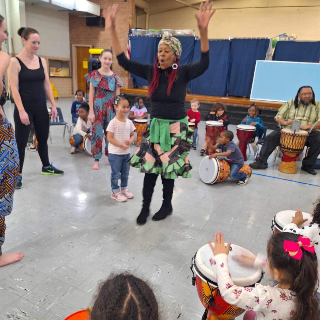 紅葉舞蹈團股份有限公司