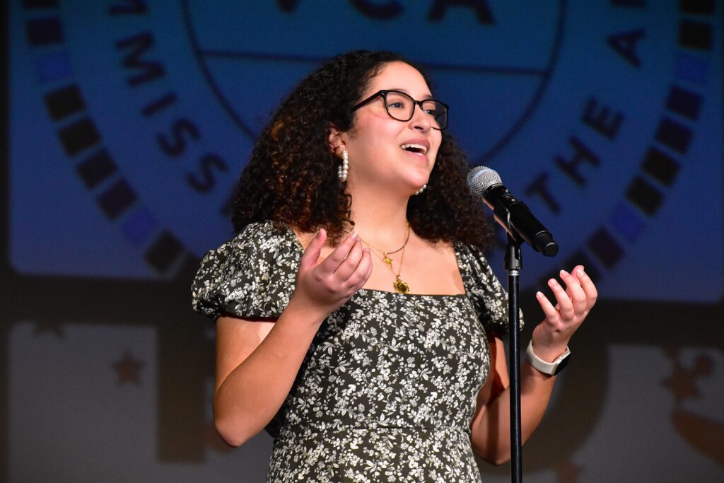 娜迪婭·沙拉比 2025
